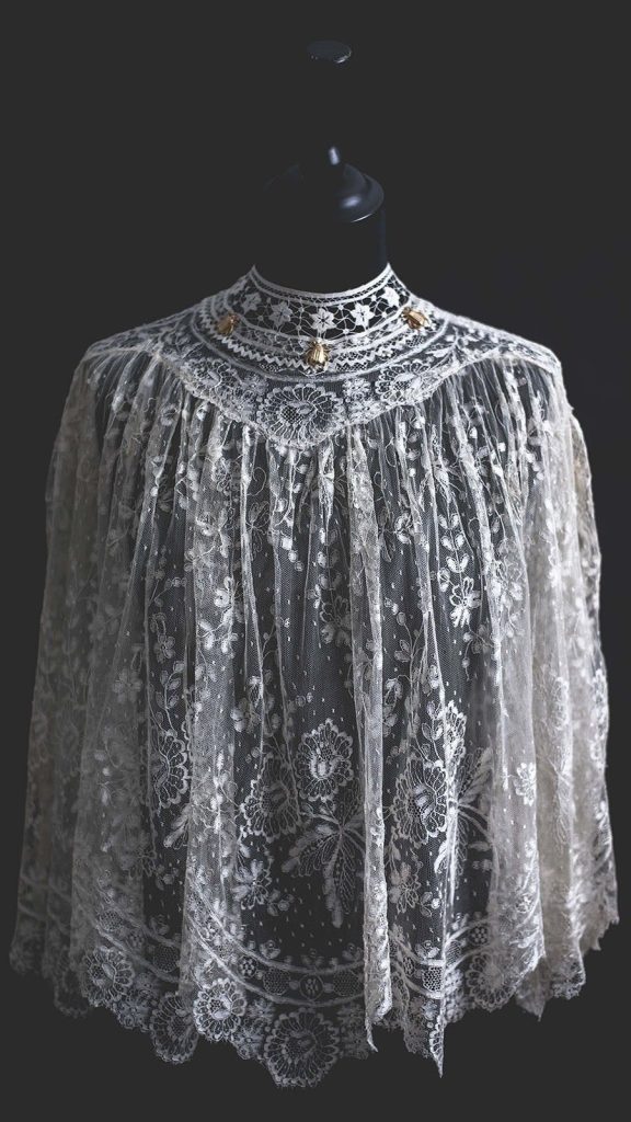 capelina kheper vestidos de novia laura escribano